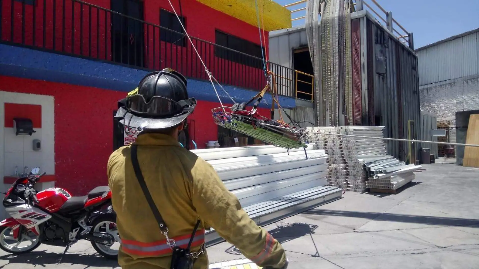 Bomberos cuentan con una estación central mejor equipada para las capacitaciones.